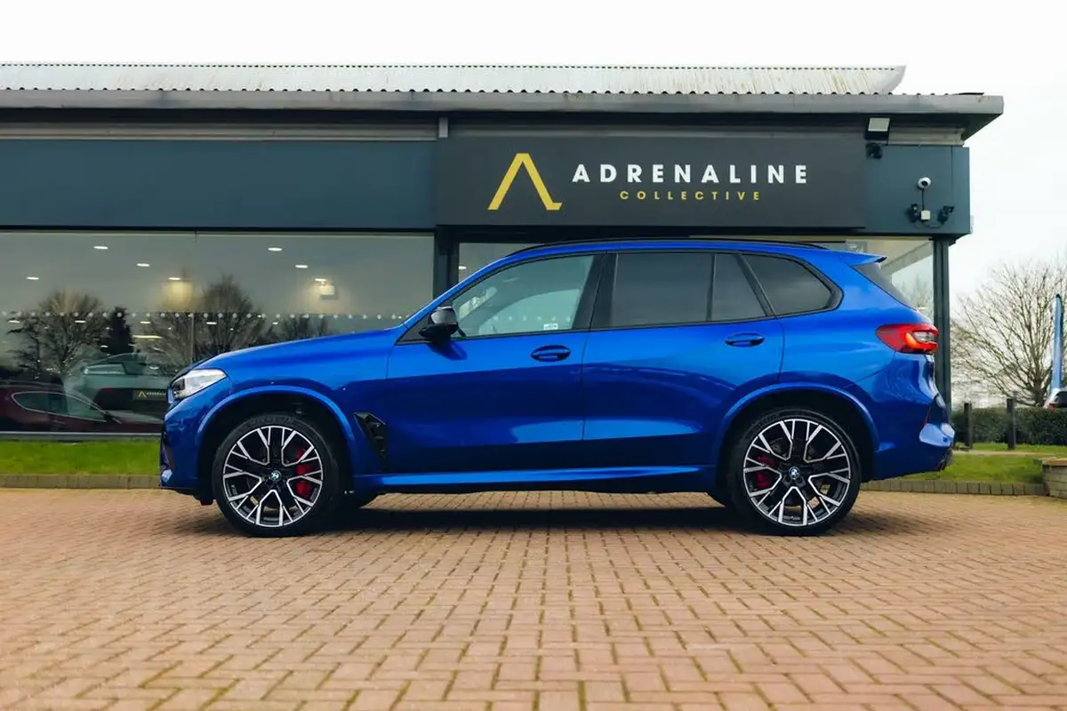 2022-bmw-x5-44-m-competition-big-12