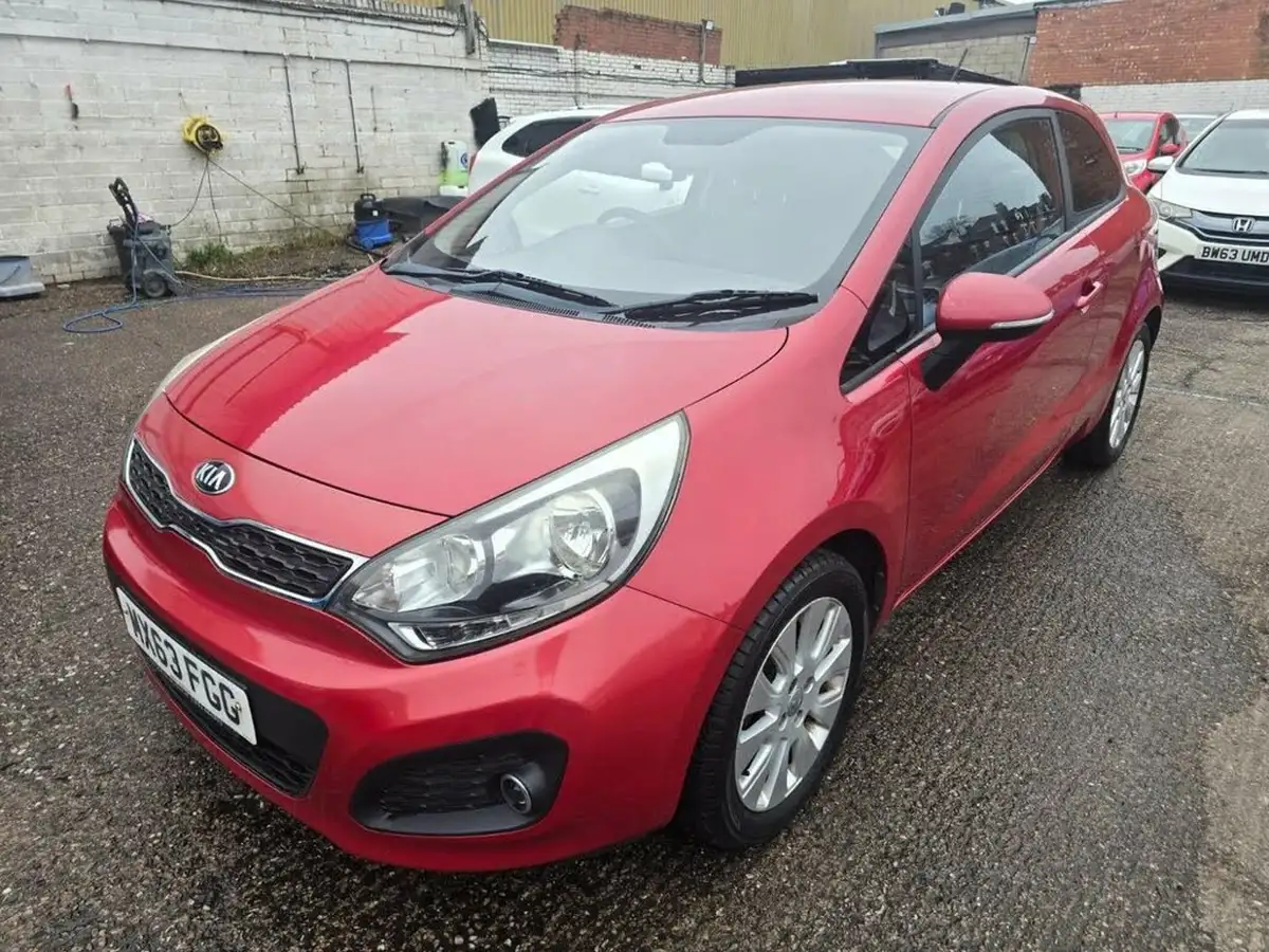 2013-kia-rio-125-2-3d-big-6