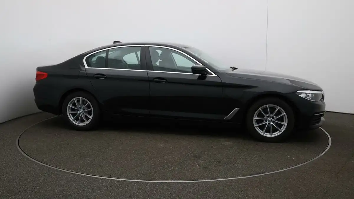 2020-bmw-5-series-20td-520d-se-190ps-saloon-4d-big-41