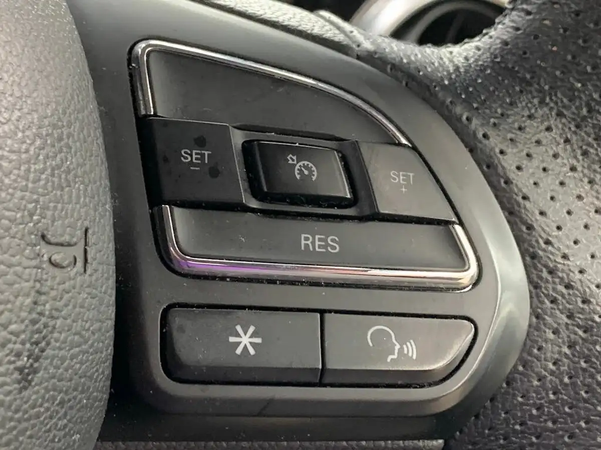 2023-mg-mg3-15-vti-tech-exclusive-nav-big-17