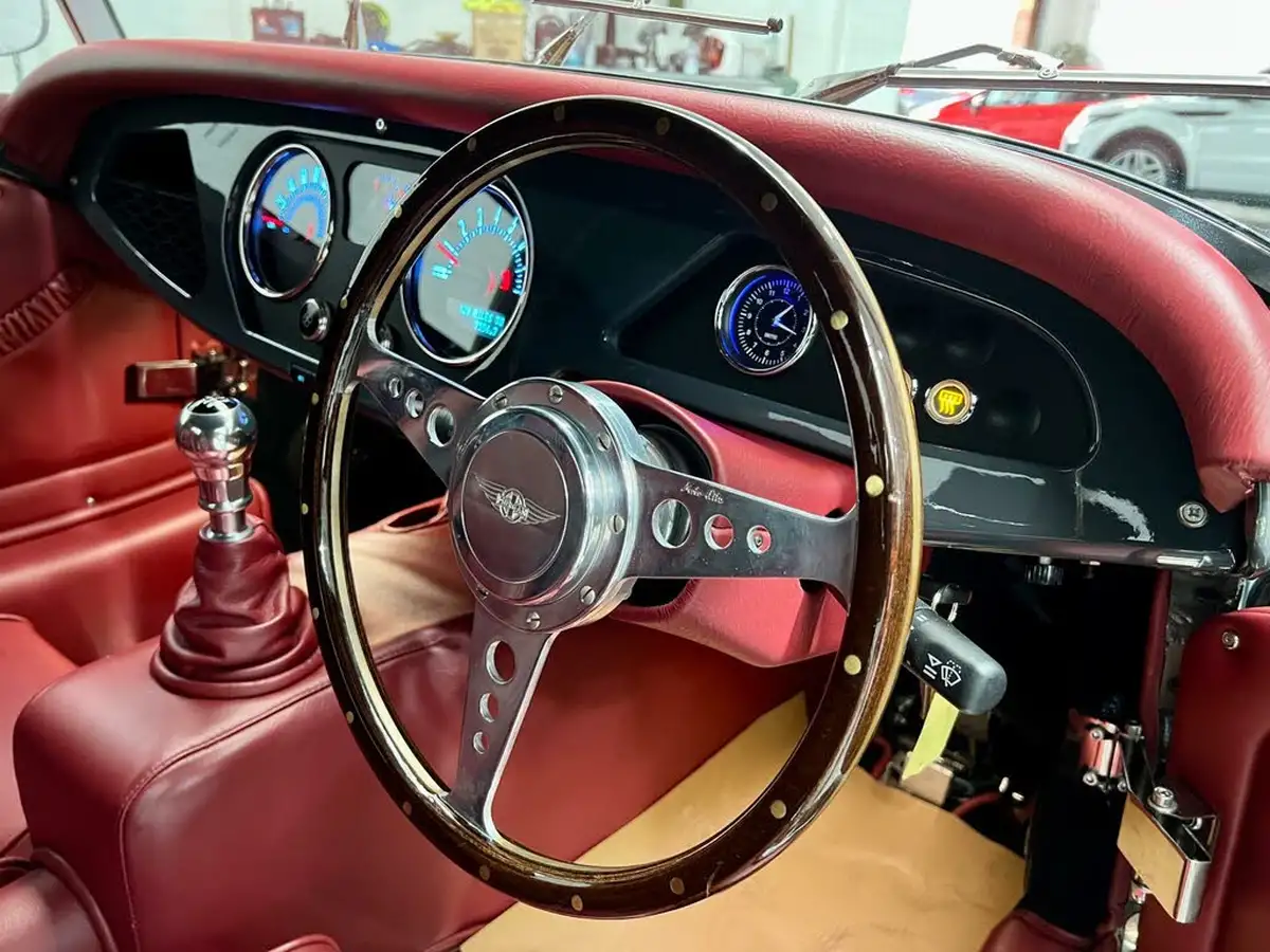 2020-morgan-roadster-37-big-4