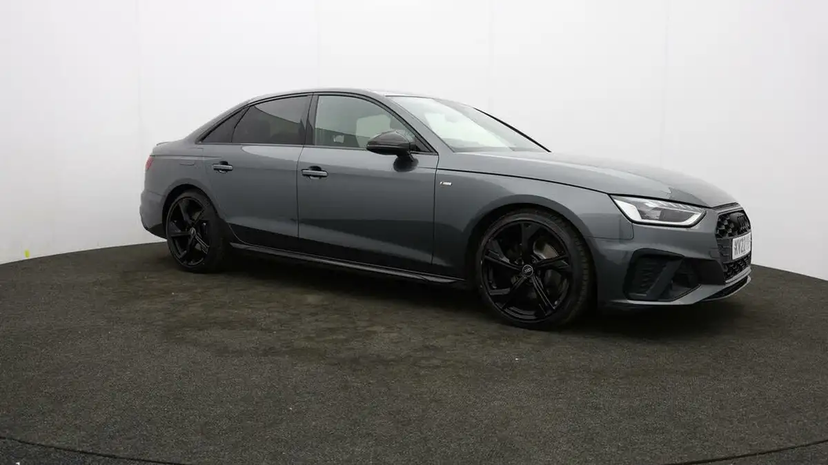 2022-audi-a4-20-35-tfsi-black-edition-s-tronic-big-38