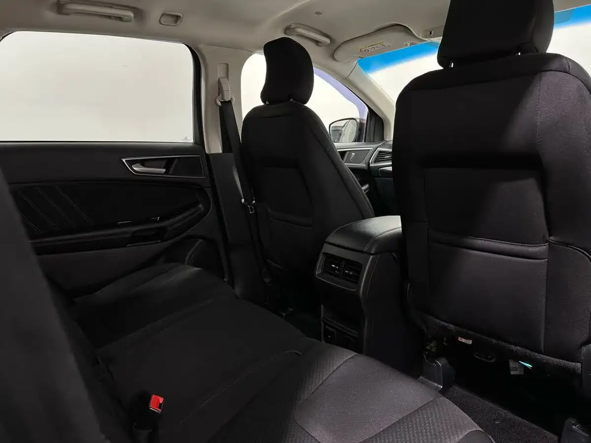 2017-ford-edge-20tdci-sport-180ps-lux-pack-big-36