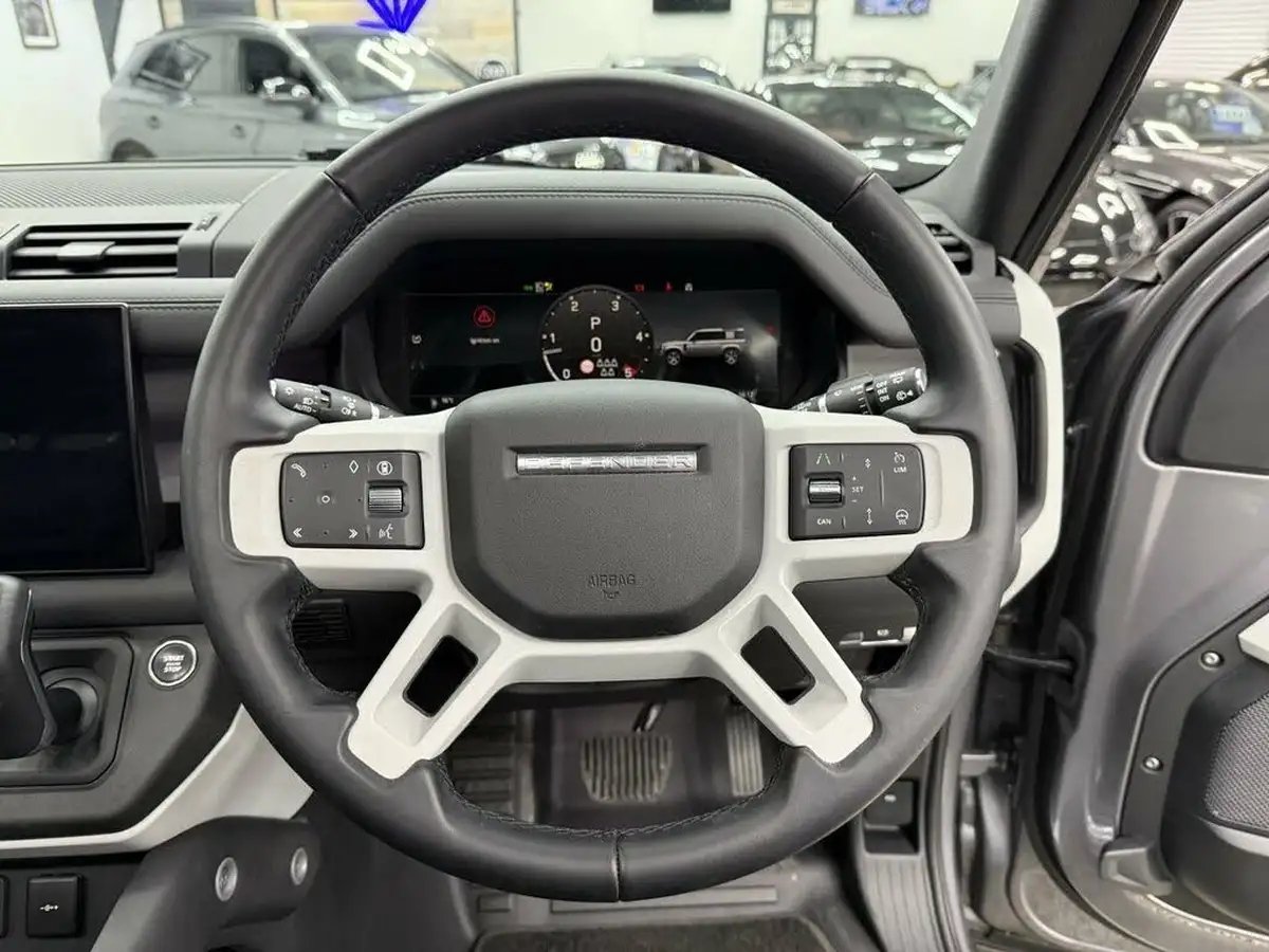 2023-land-rover-110-defender-30-d300-x-dynamic-hse-big-16