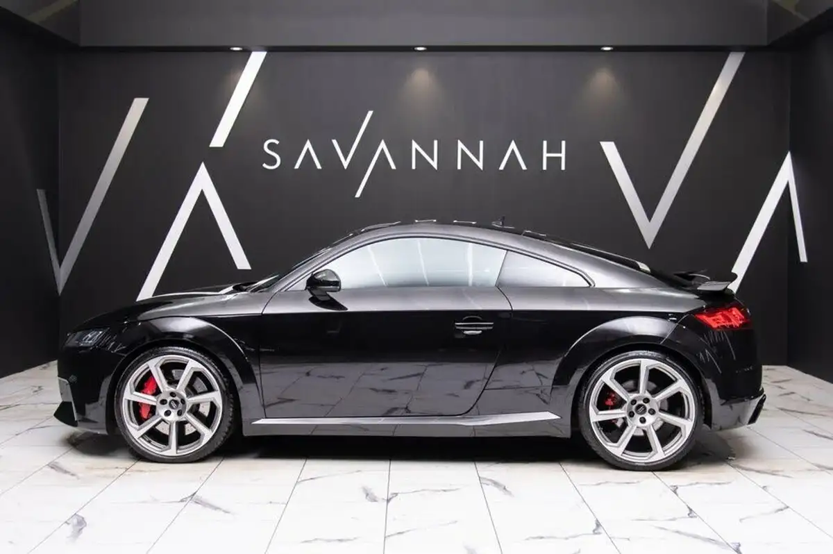 2018-audi-tt-coupe-25-tfsi-quattro-rs-big-21