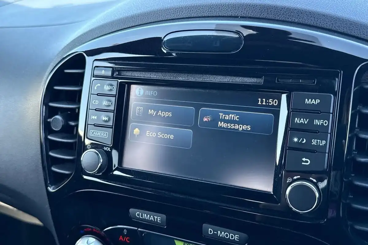 2018-nissan-juke-12-dig-t-n-connecta-ss-big-48