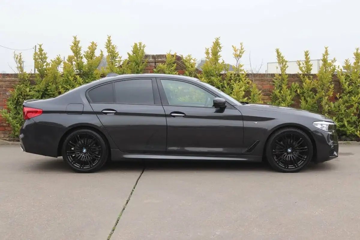 2018-bmw-5-series-20td-520d-m-sport-188bhp-ss-saloon-4d-big-13
