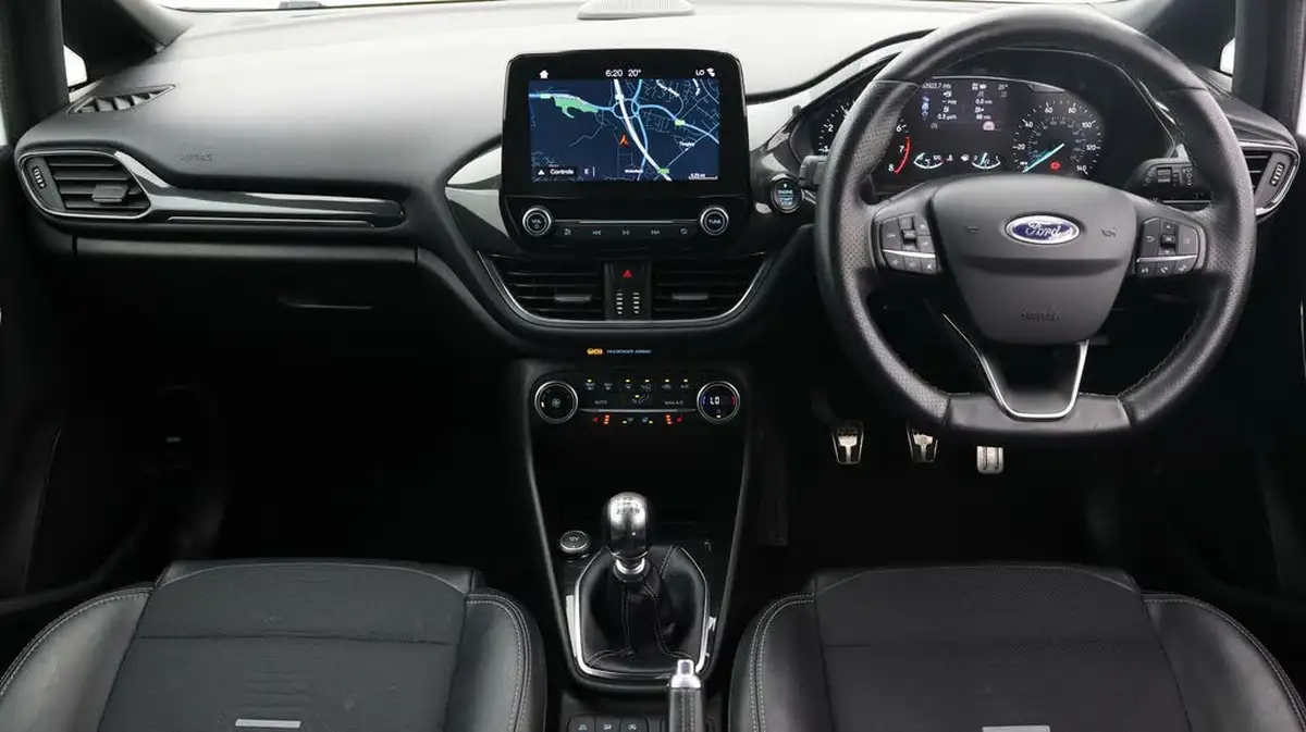 2018-ford-fiesta-10t-st-line-x-140ps-3d-big-12