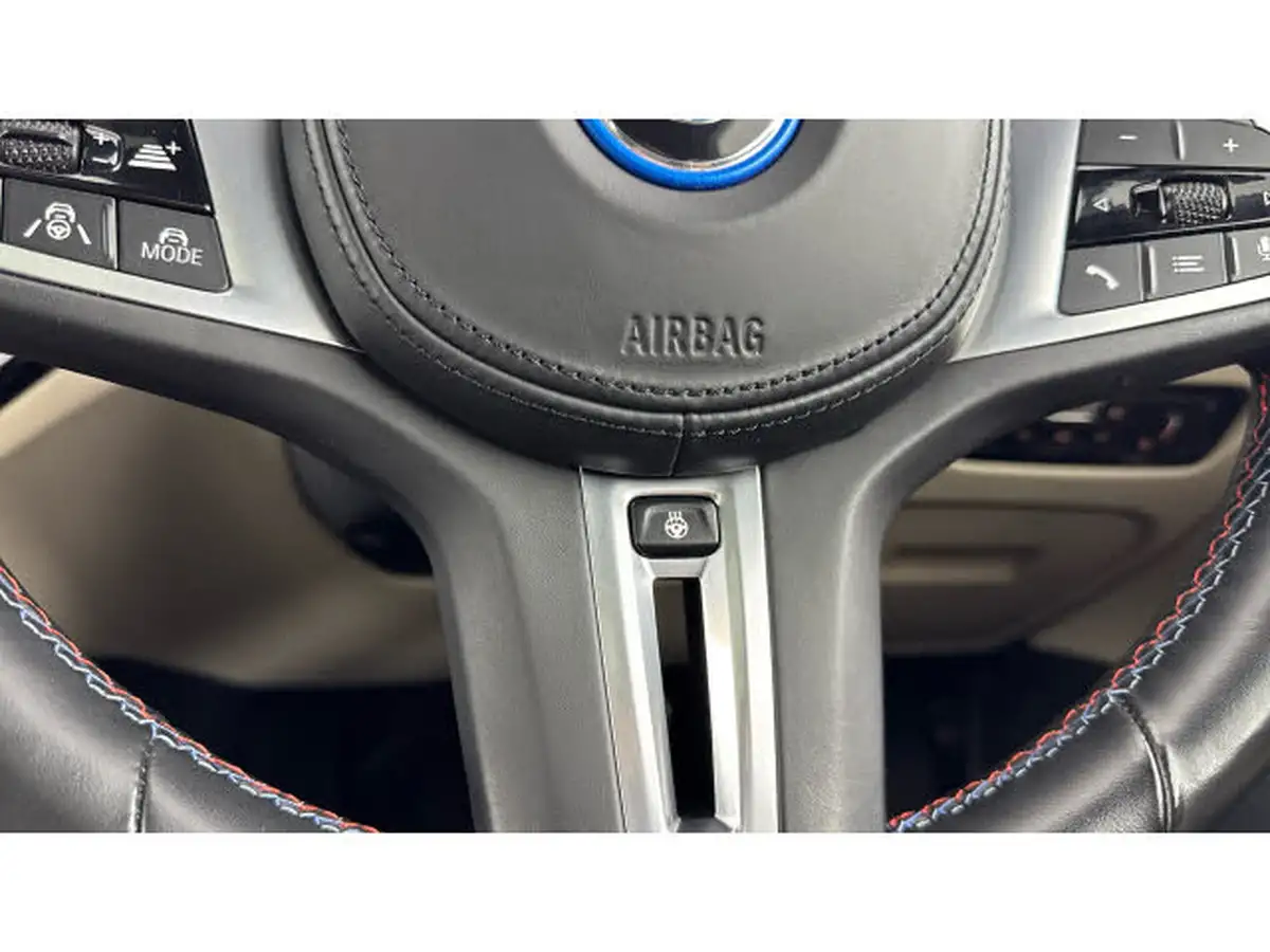 2022-bmw-i4-e-m50-big-34
