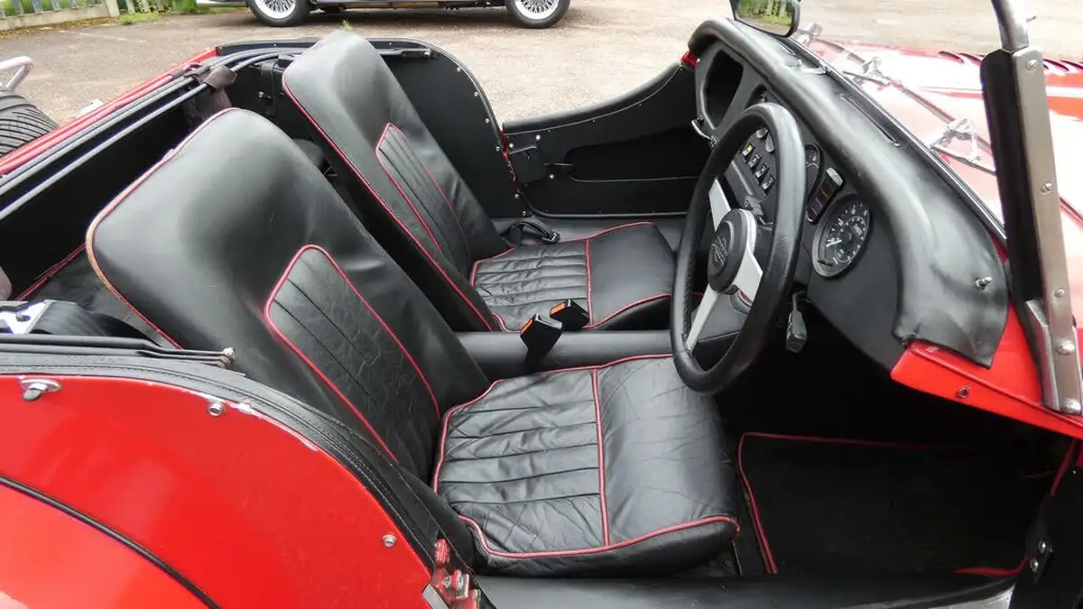 1985-morgan-plus-4-big-6