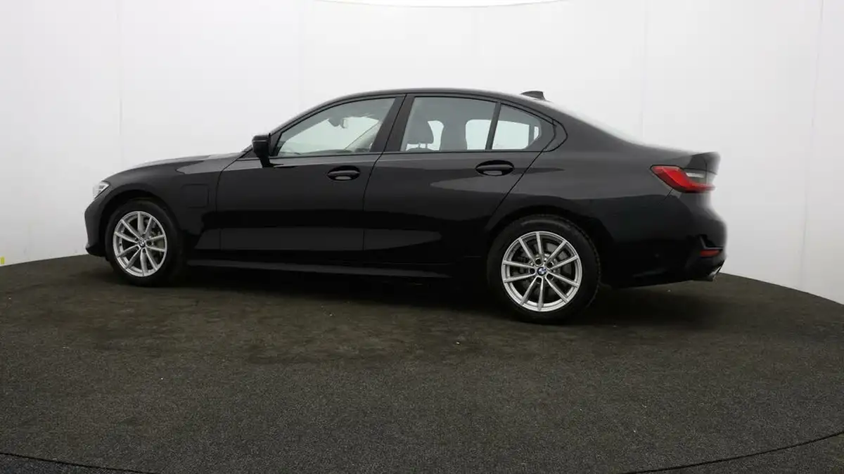 2020-bmw-3-series-20-330e-se-pro-saloon-4d-big-63