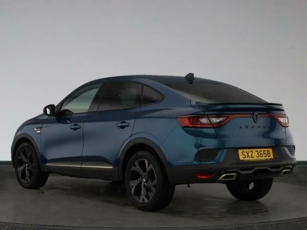 2023-renault-arkana-16-e-tech-engineered-big-3
