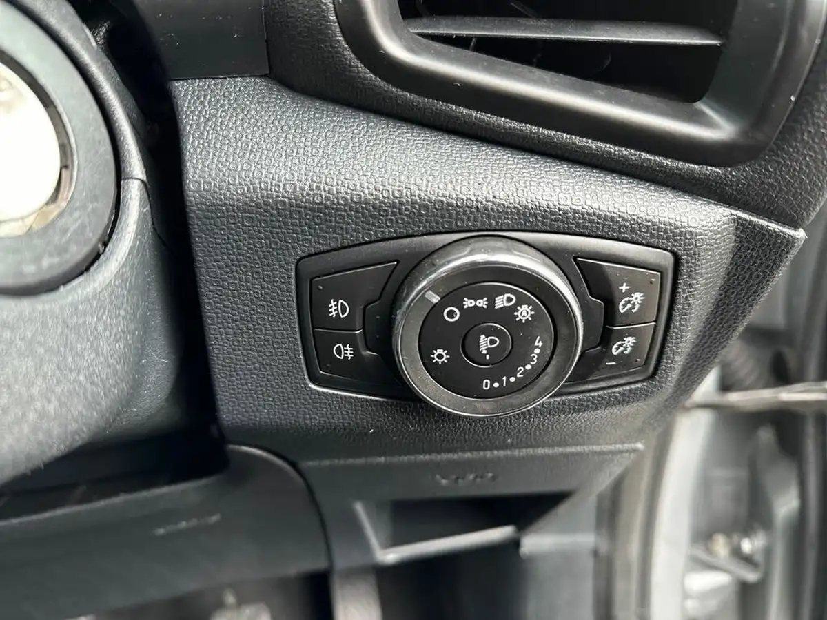 2022-ford-ecosport-10t-st-line-125ps-big-22