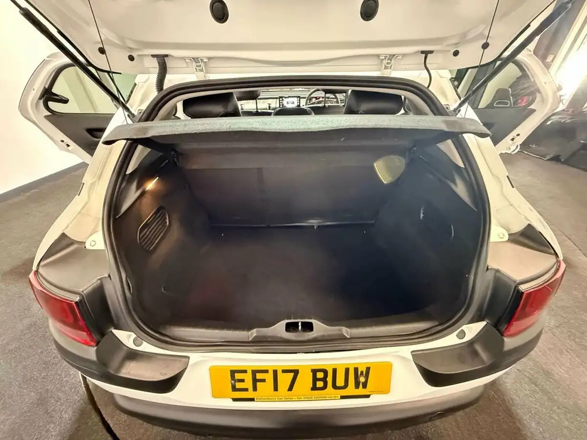 2017-citroen-c4-cactus-16bluehdi-flair-ss-etg6-big-32