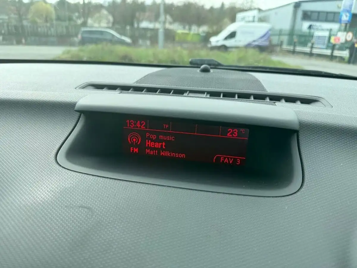 2017-vauxhall-meriva-14i-16v-turbo-club-120ps-auto-big-29