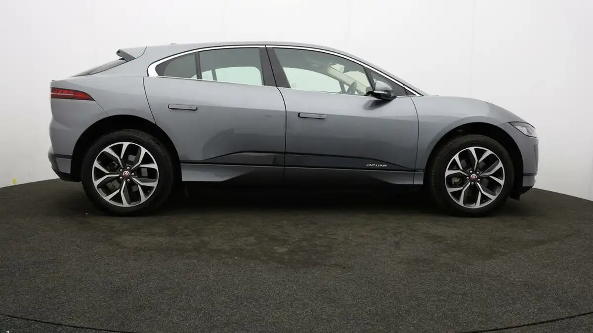 2021-jaguar-i-pace-ev400-hse-big-33