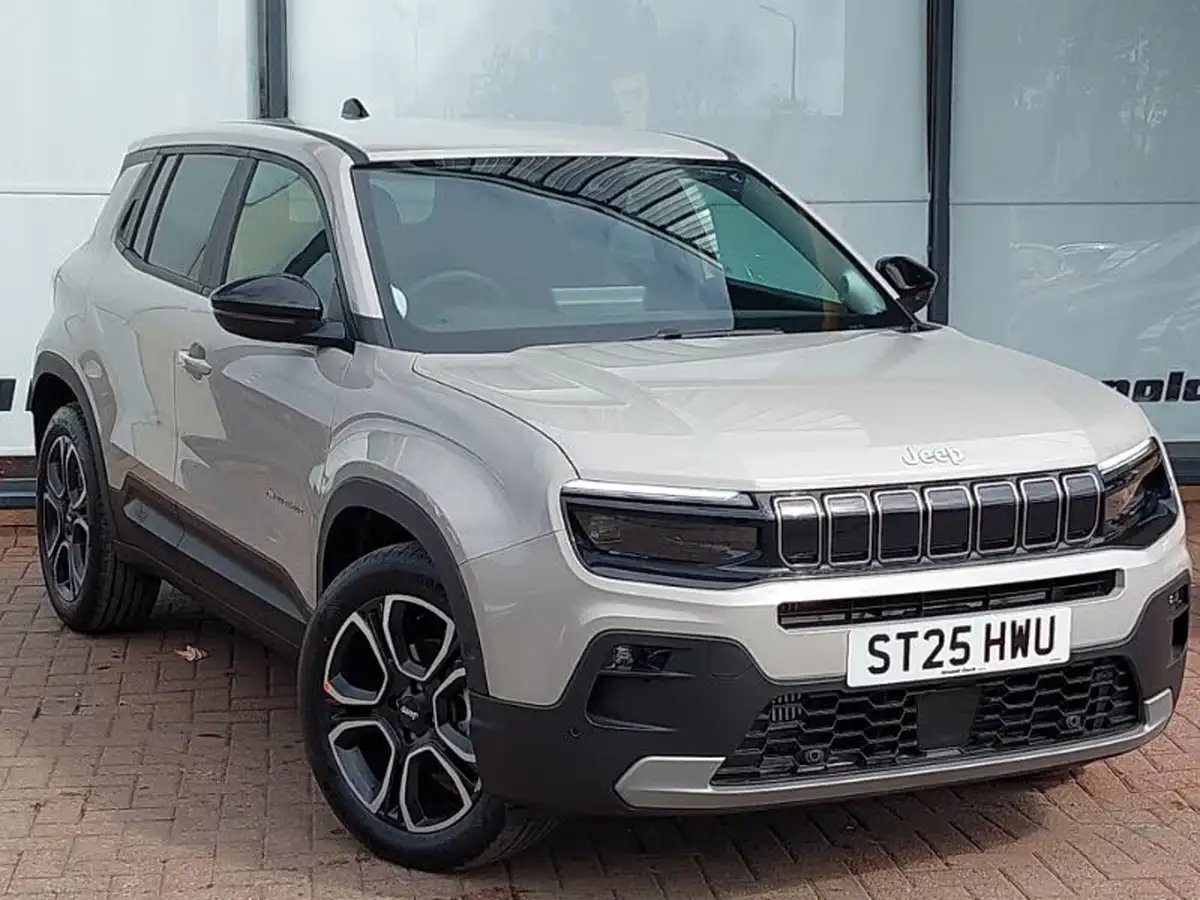 2025-jeep-avenger-12-gse-summit-big-0