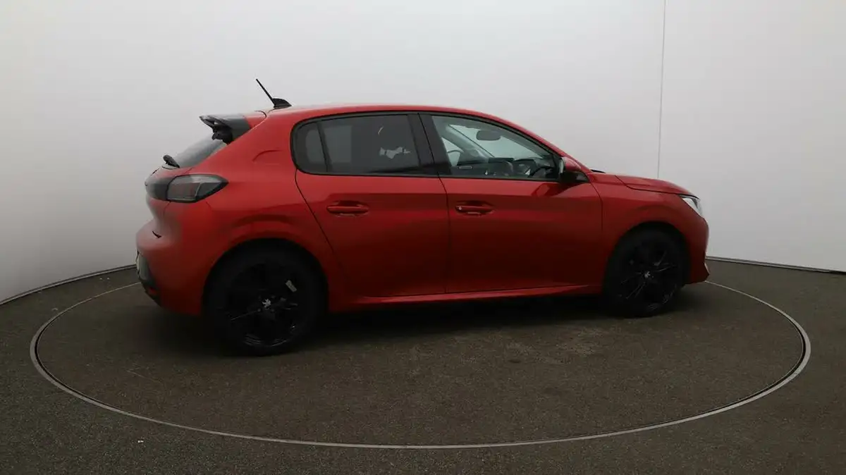 2020-peugeot-208-12-puretech-allure-100bhp-eat8-big-42