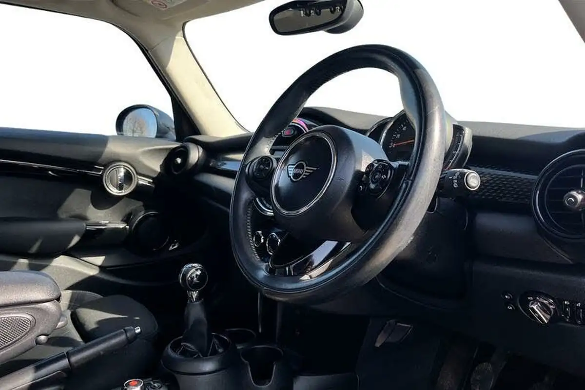 2019-mini-cooper-20-cooper-s-classic-189bhp-hatchback-5d-big-8