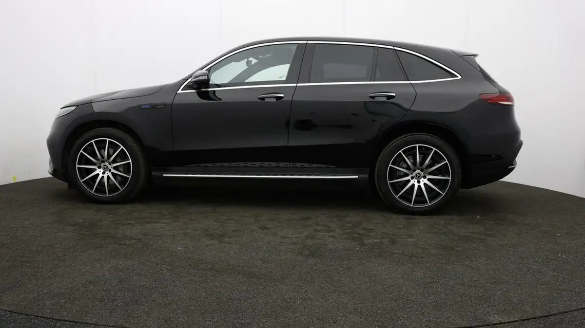 2021-mercedes-benz-eqc-e-eqc-400-amg-line-big-62