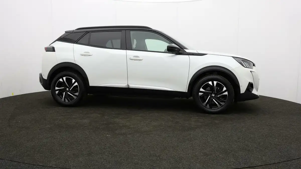 2021-peugeot-2008-suv-e-gt-big-33