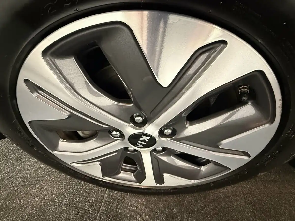2021-kia-e-niro-ev-4-big-65
