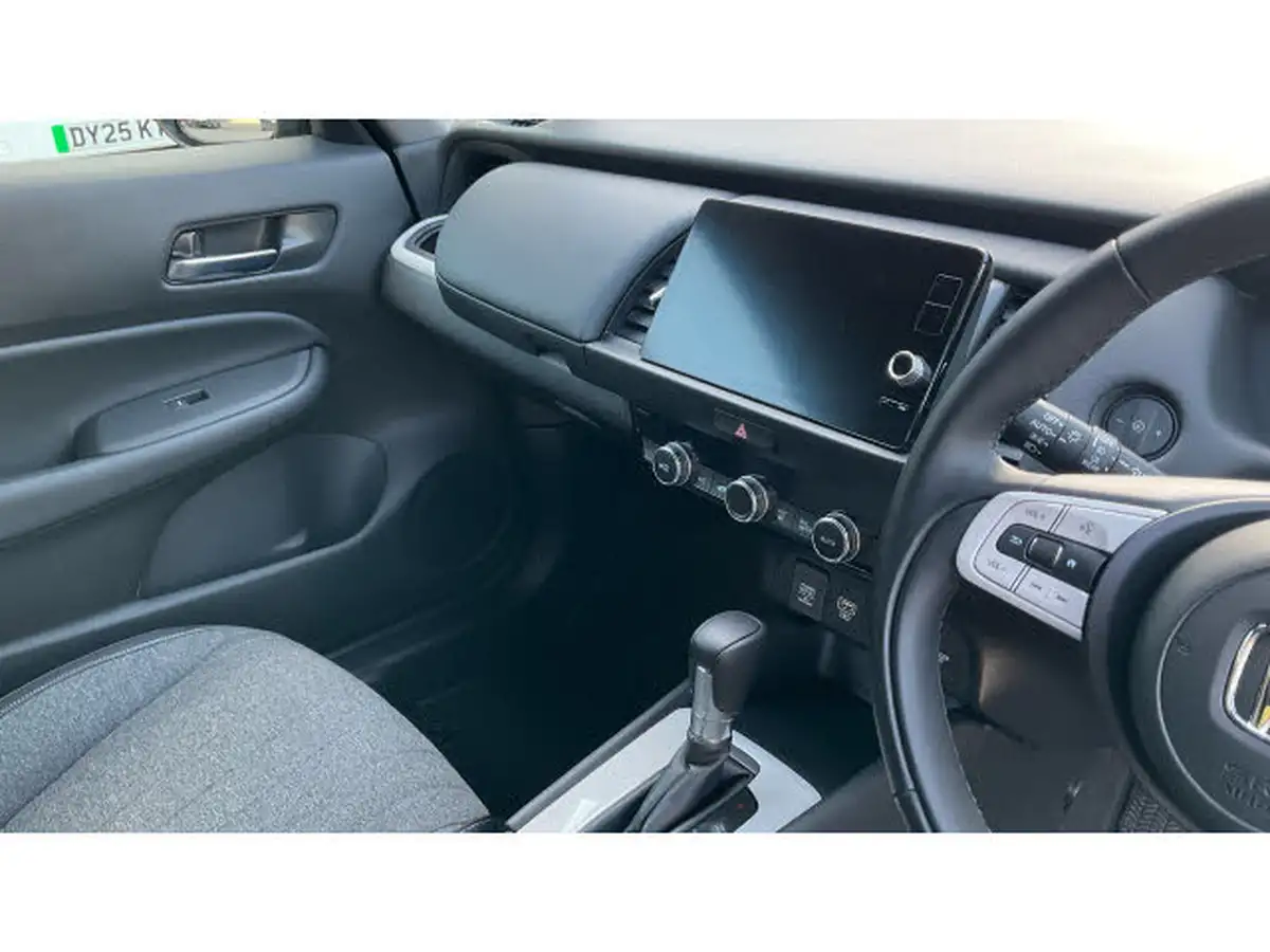 2022-honda-jazz-15-i-mmd-ex-107ps-big-13