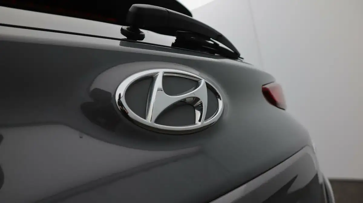2022-hyundai-kona-e-ultimate-big-23