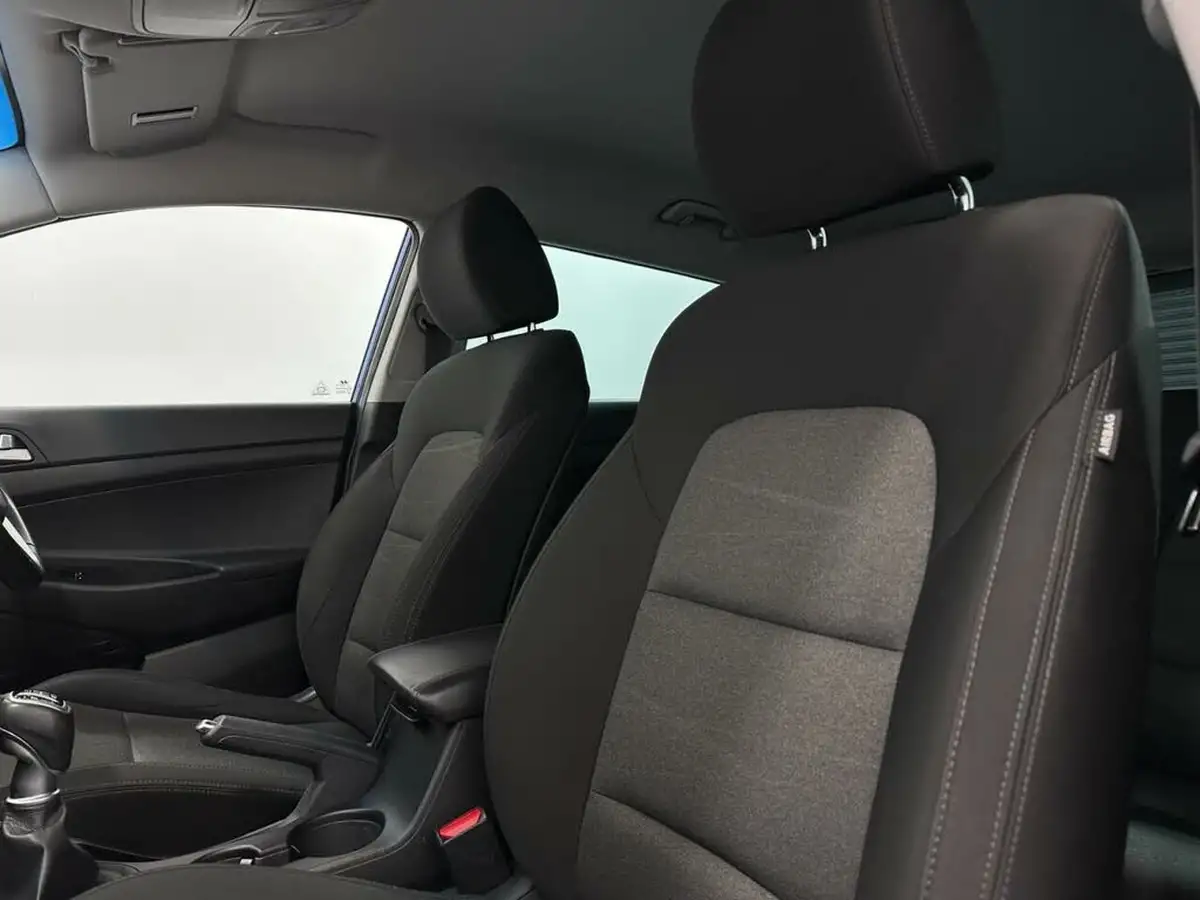 2018-hyundai-tucson-16-gdi-se-nav-big-31