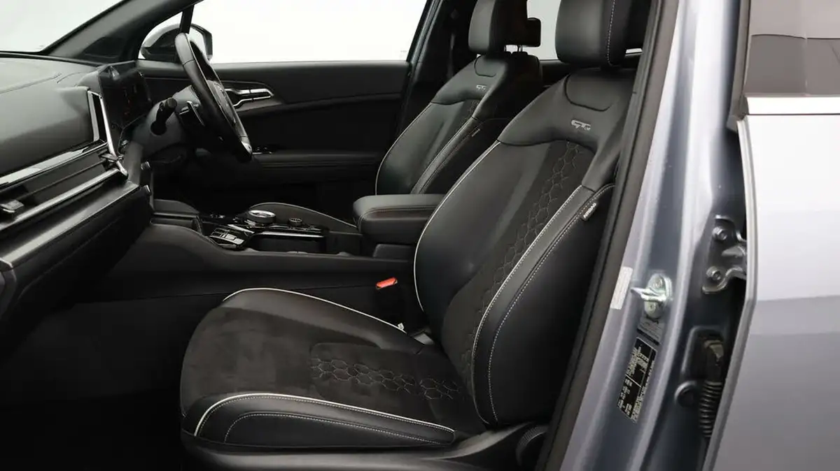 2022-kia-sportage-16-t-gdi-gt-line-261bhp-awd-phev-1598cc-auto-big-13