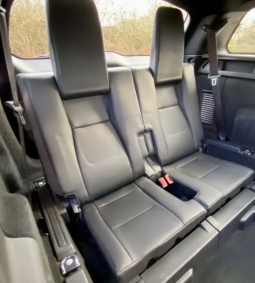 2019-land-rover-discovery-sport-20td4-landmark-big-18
