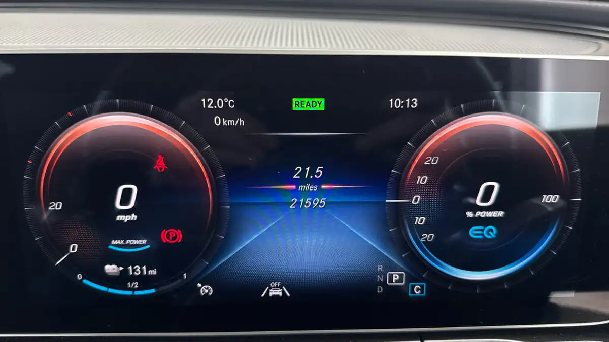 2020-mercedes-benz-eqc-e-eqc-400-amg-line-premium-big-12