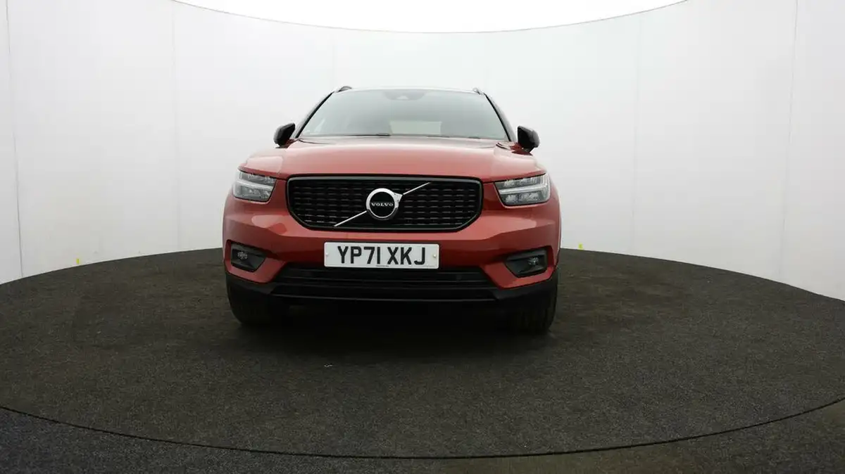 2021-volvo-xc40-15-t5-r-design-pro-258bhp-big-1