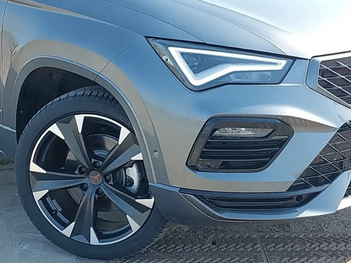 2024-cupra-ateca-15-ecotsi-v2-big-8