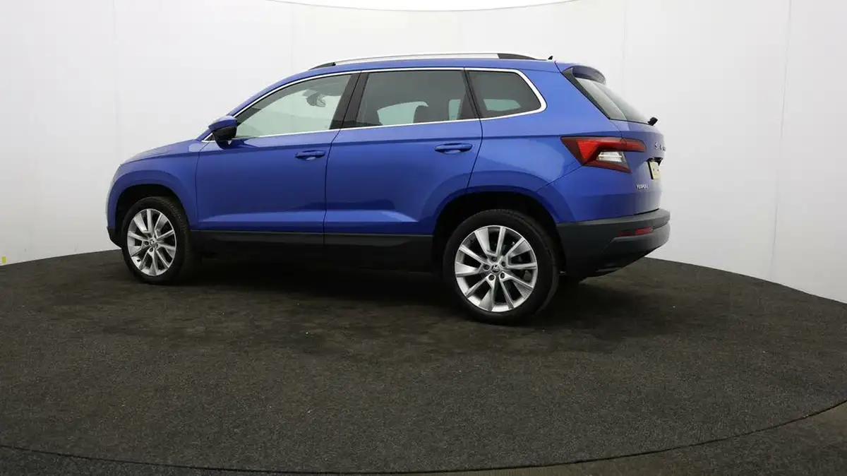 2021-skoda-karoq-15-tsi-se-l-big-64