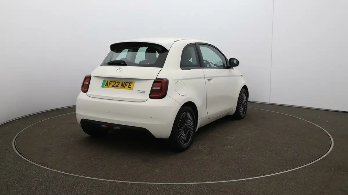 2022-fiat-500-e-icon-117bhp-big-46
