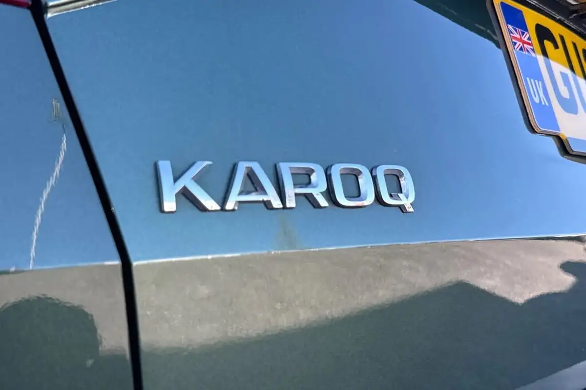2022-skoda-karoq-15-tsi-se-technology-dsg-big-37