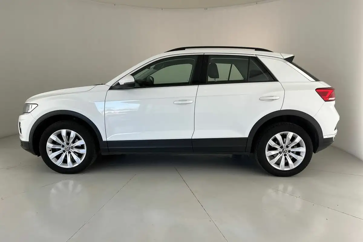 2021-volkswagen-t-roc-10-tsi-se-110ps-big-23