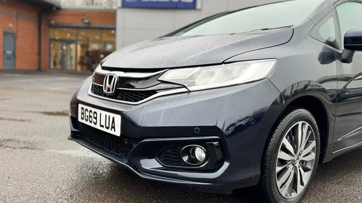 2019-honda-jazz-13-i-vtec-ex-big-12