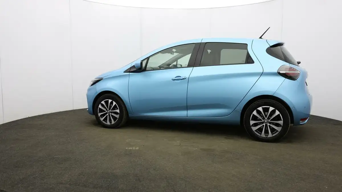 2021-renault-zoe-e-gt-line-big-59
