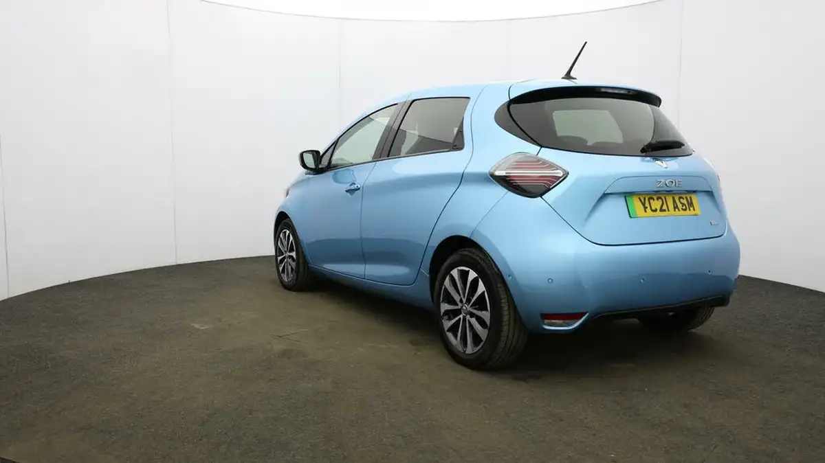 2021-renault-zoe-e-gt-line-big-35