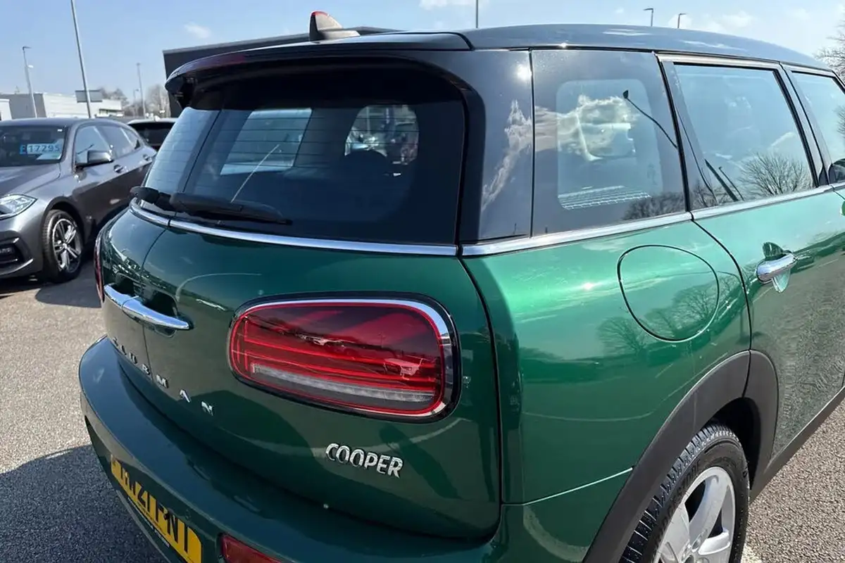 2021-mini-clubman-15-cooper-classic-auto-big-29