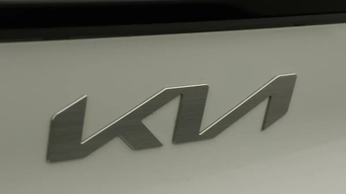 2022-kia-sportage-16-t-gdi-4-226bhp-hev-auto-big-19
