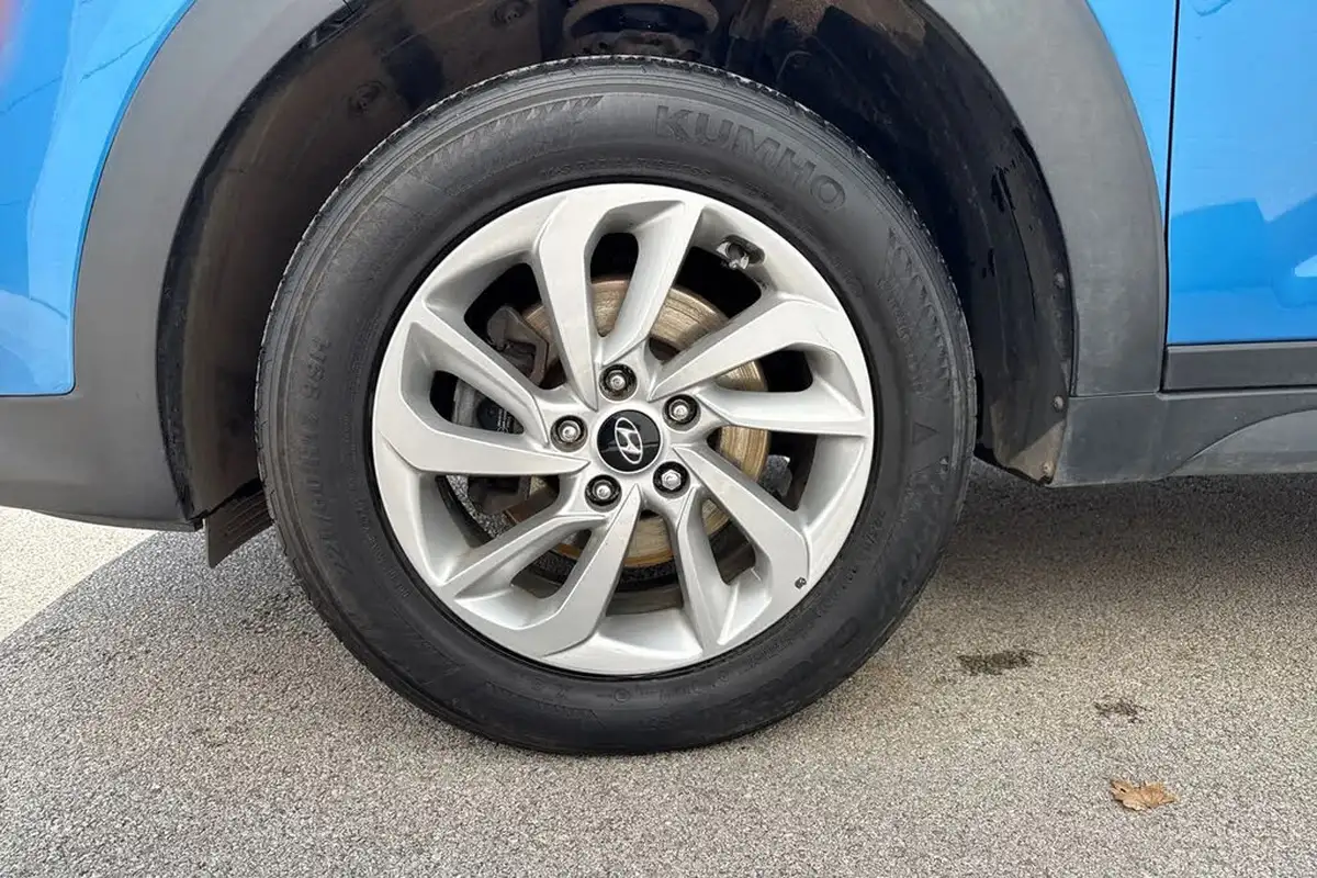 2017-hyundai-tucson-16-gdi-blue-drive-se-big-10