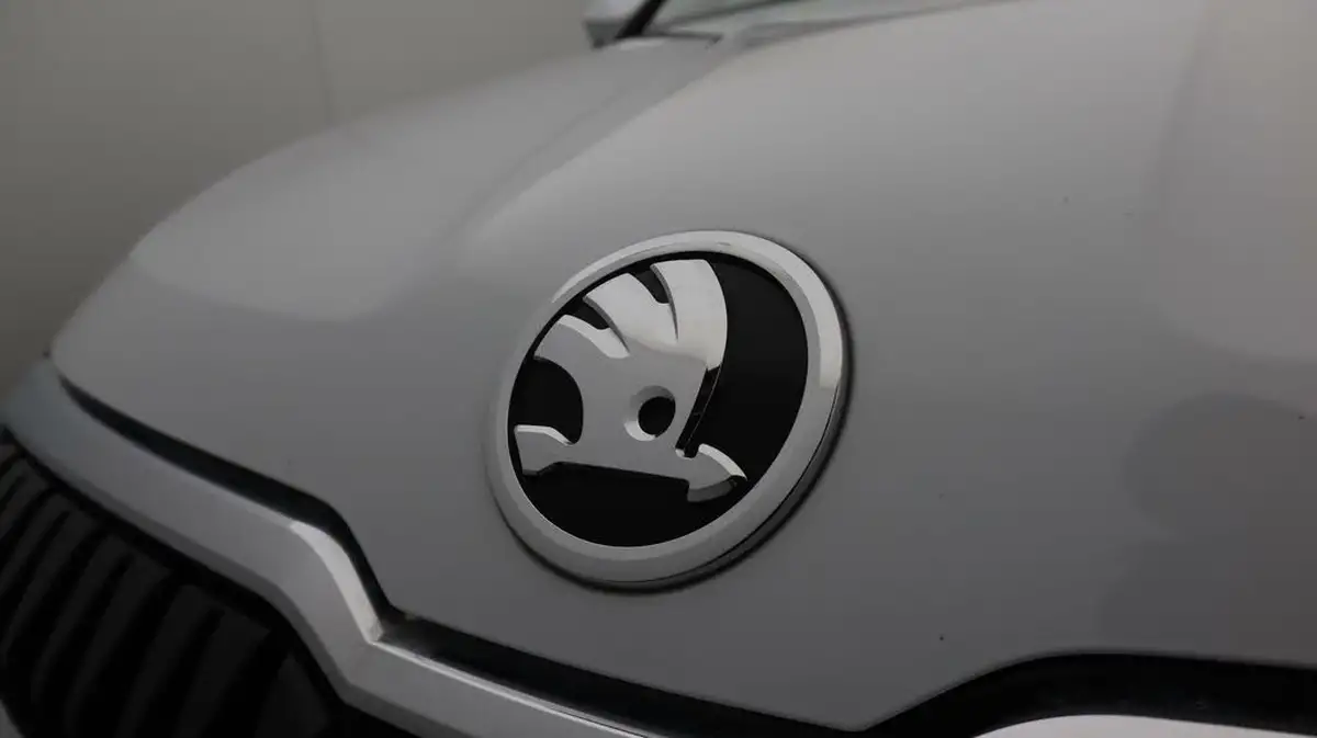 2023-skoda-karoq-20tdi-se-l-116ps-dsg-big-20