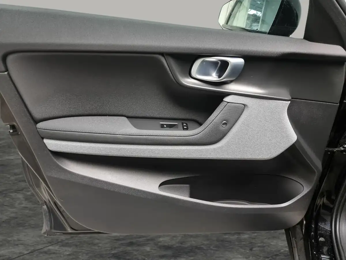 2022-polestar-polestar-2-e-ps2-300kw-long-dual-hatchback-big-22