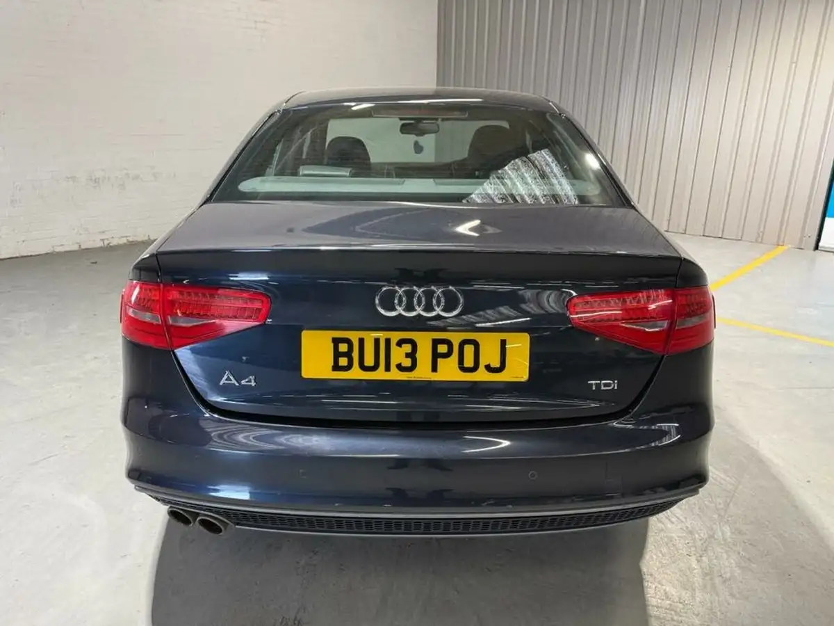 2013-audi-a4-20td-black-edition-177ps-big-12