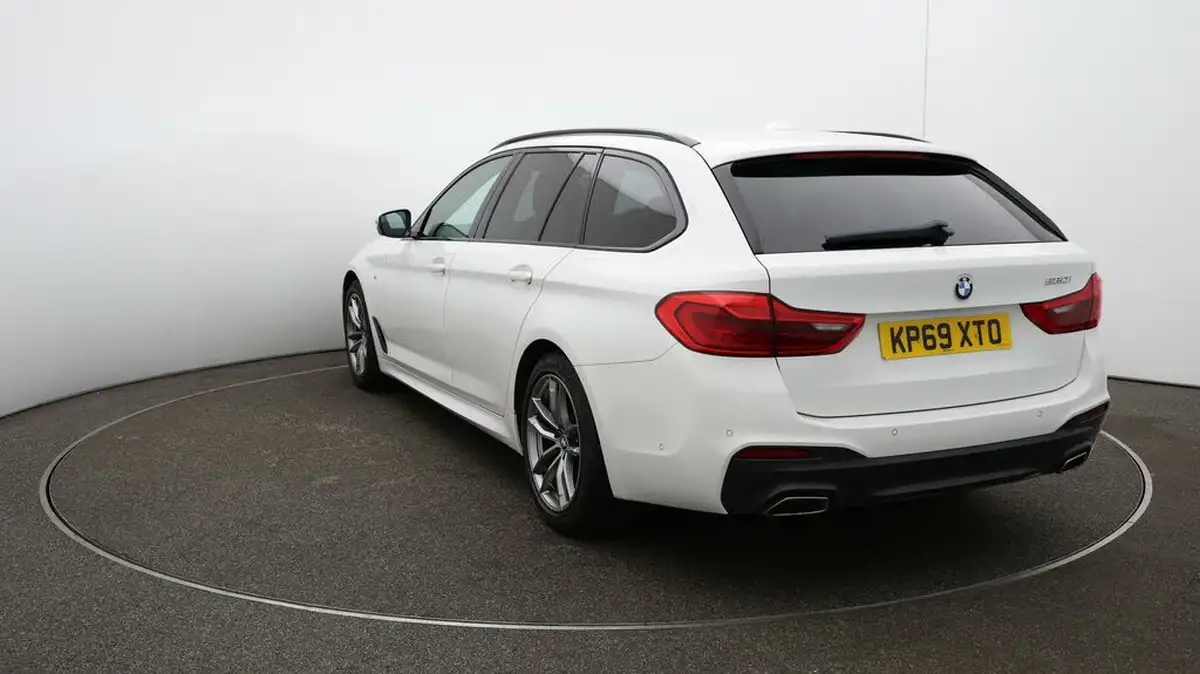 2019-bmw-5-series-20-520i-m-sport-plus-pack-touring-5d-big-52