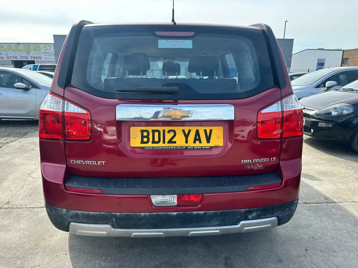 2012-chevrolet-orlando-18-lt-16v-auto-big-9