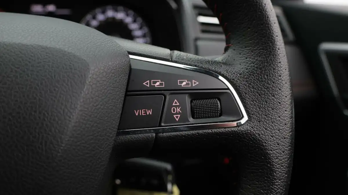 2019-seat-arona-10-tsi-fr-big-27